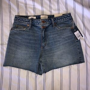 Universal Thread vintage midi jean shorts